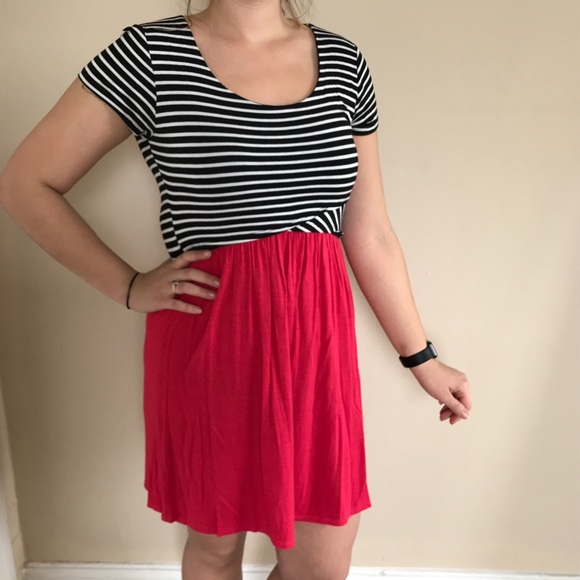 Scoop neck red and black striped dress - M - Picture 1 of 4